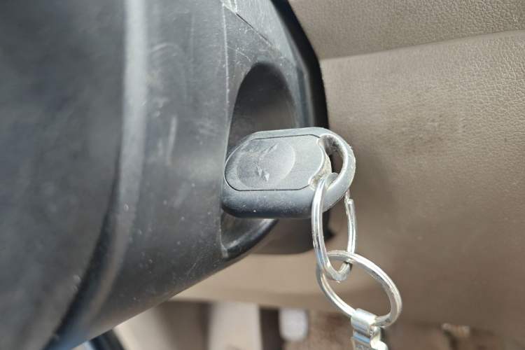 Used Wuling Hongguang 2010 1.2L Practical Version China IV Vehicle Key