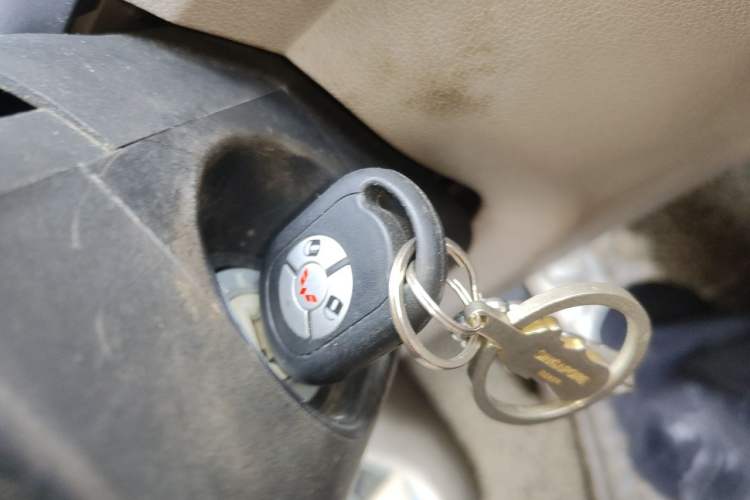 Used Wuling Hongguang 2010 1.2L Comfort Edition China IV Vehicle Key