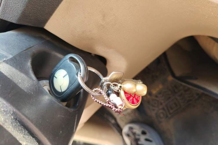 Used Wuling Hongguang 2010 1.4L Luxury Model Vehicle Key