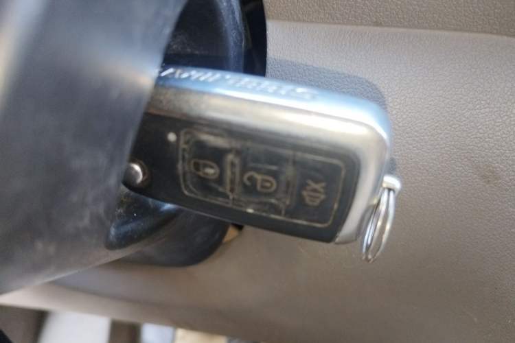 Used Wuling Hongguang 2010 1.2L Standard Version China IV Vehicle Key