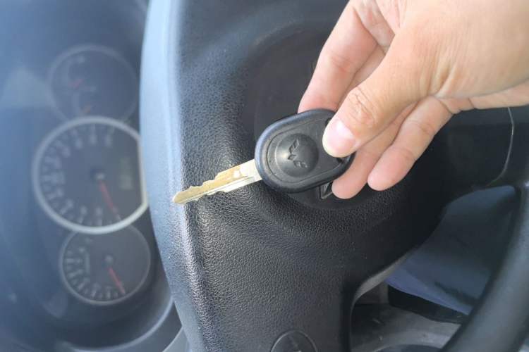 Used Wuling Hongguang 2010 1.2L Base Version China IV Standard Vehicle Key