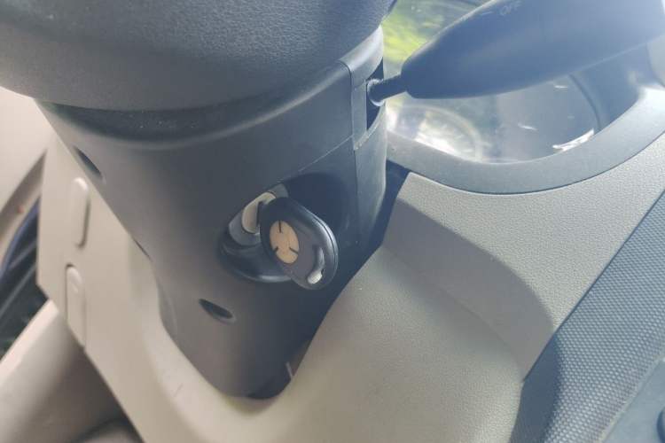 Used Wuling Hongguang 2010 1.2L Comfort Edition China IV Vehicle Key