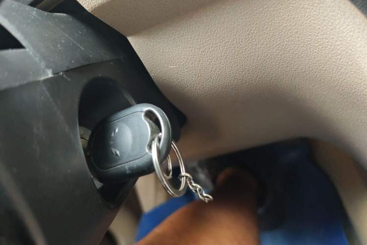 Used Wuling Hongguang 2010 1.2L Comfort Edition China IV Vehicle Key