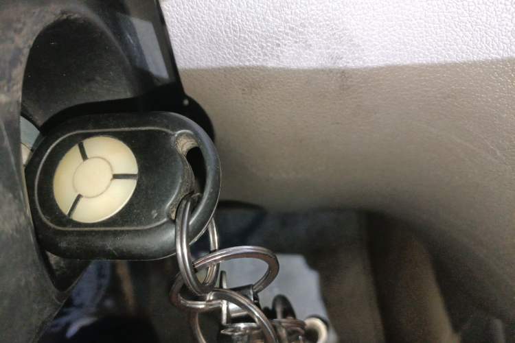 Used Wuling Hongguang 2010 1.2L Comfort Edition China IV Vehicle Key