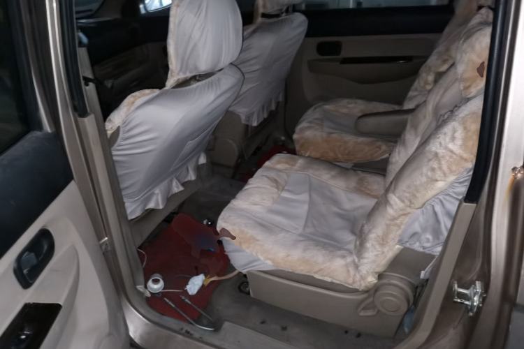 Used Wuling Hongguang 2010 1.4L Luxury Model Left Rear Seat