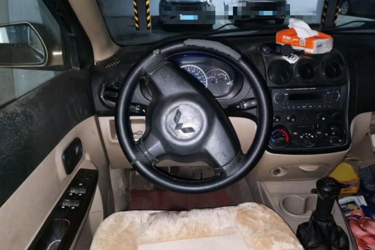 Used Wuling Hongguang 2010 1.4L Luxury Model Steering Wheel