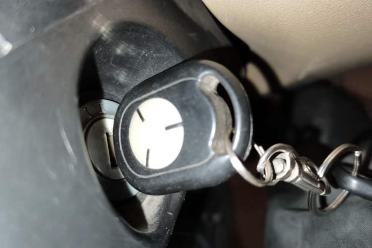Used Wuling Hongguang 2010 1.4L Luxury Model Vehicle Key