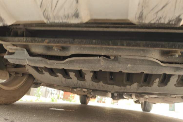 Used Wuling Hongguang 2010 1.4L Luxury Model Chassis Front