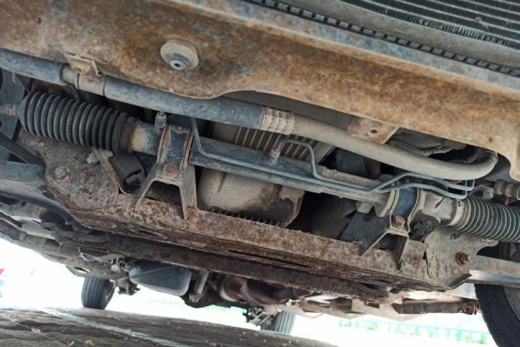 Used Wuling Hongguang 2010 1.4L Comfort Version Chassis Front