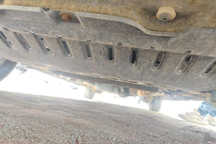 Used Wuling Hongguang 2010 1.4L Luxury Model Chassis Front