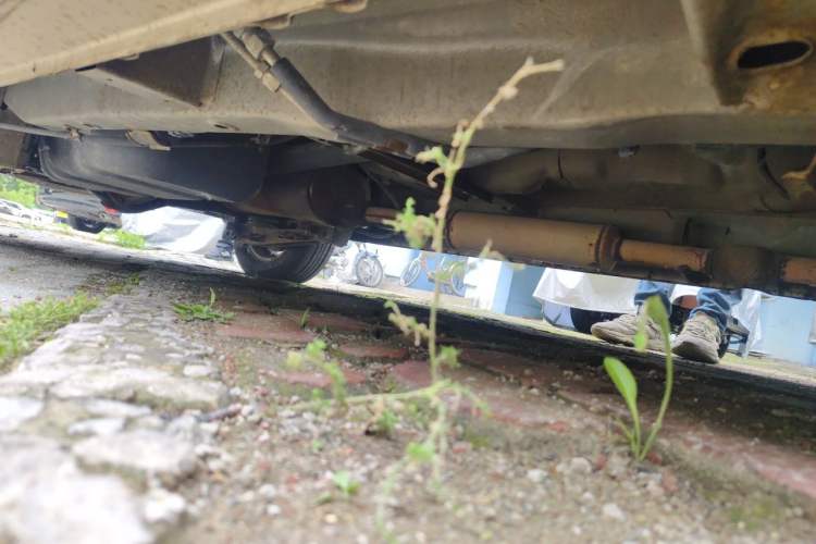 Used Wuling Hongguang 2010 1.4L Luxury Model Chassis Front Right