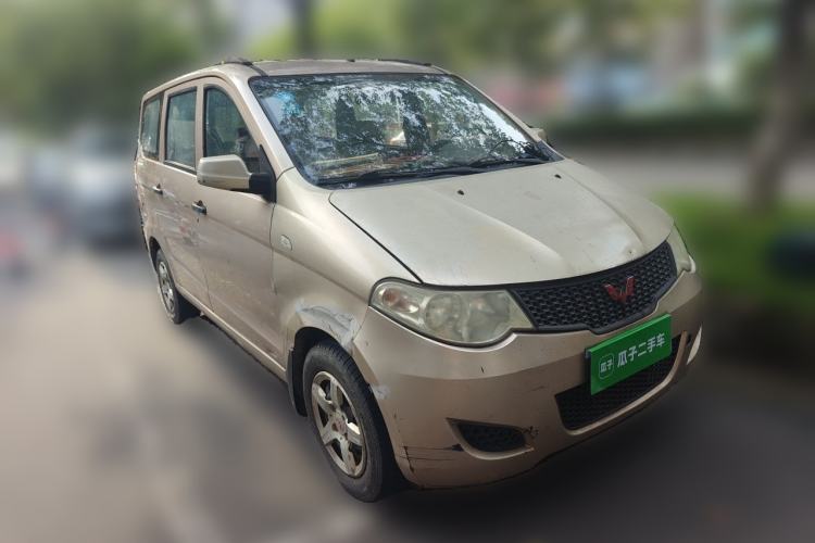 Used Wuling Hongguang 2010 1.2L Base Version China IV Standard Front Right 45 Deg