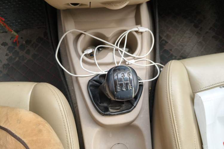 Used Wuling Hongguang 2010 1.4L Standard Version Gear Lever