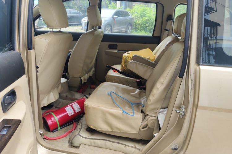 Used Wuling Hongguang 2010 1.4L Luxury Model Left Rear Seat