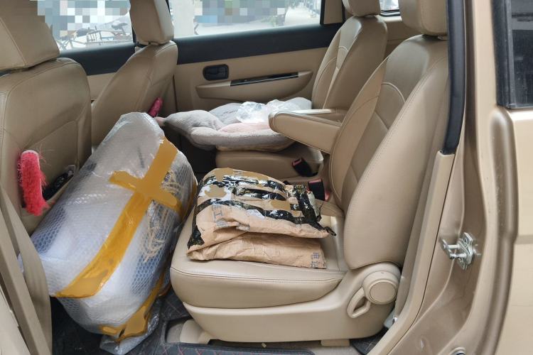 Used Wuling Hongguang 2010 1.4L Standard Version Left Rear Seat