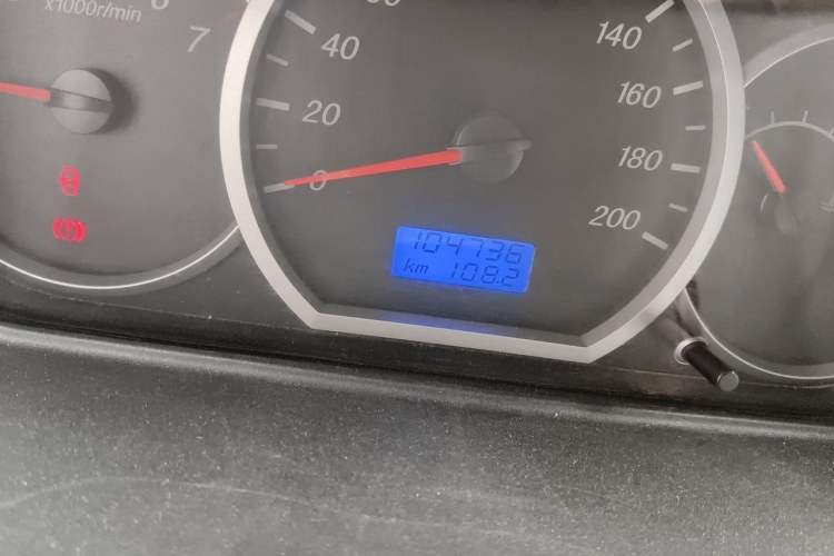 Used Wuling Hongguang 2010 1.4L Standard Version Odometer Close Up