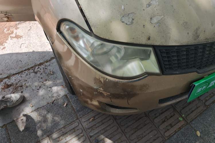 Used Wuling Hongguang 2010 1.2L Base Version China IV Standard Right Front Headlight