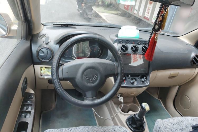 Used Wuling Hongguang 2010 1.4L Luxury Model Steering Wheel