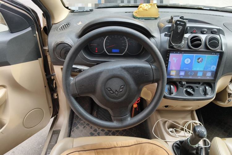 Used Wuling Hongguang 2010 1.4L Standard Version Steering Wheel