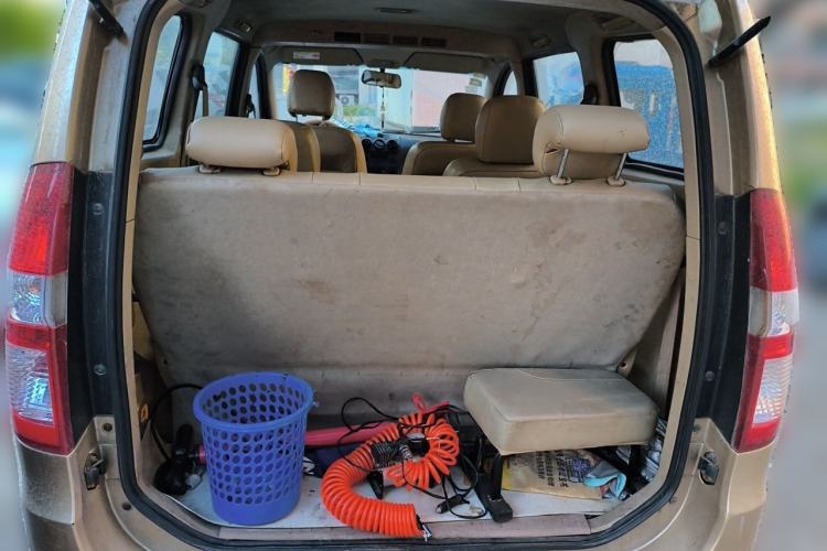 Used Wuling Hongguang 2010 1.4L Comfort Version Trunk