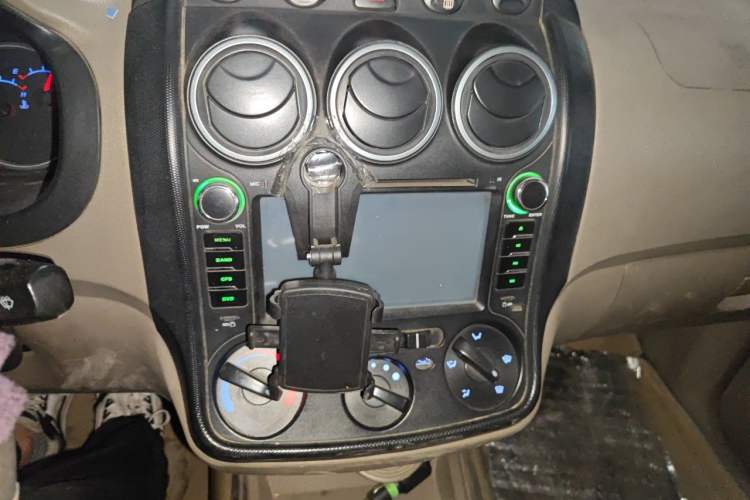 Used Wuling Hongguang 2010 1.4L Comfort Version Audio And AC Panel