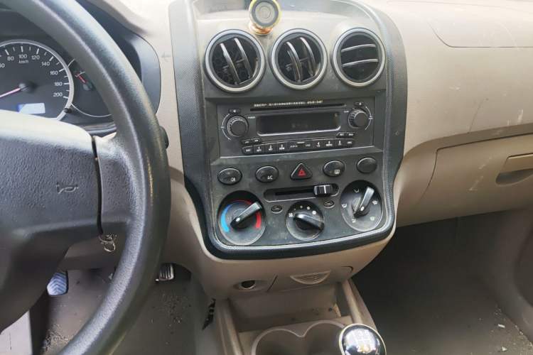 Used Wuling Hongguang 2010 1.4L Comfort Version Audio And AC Panel