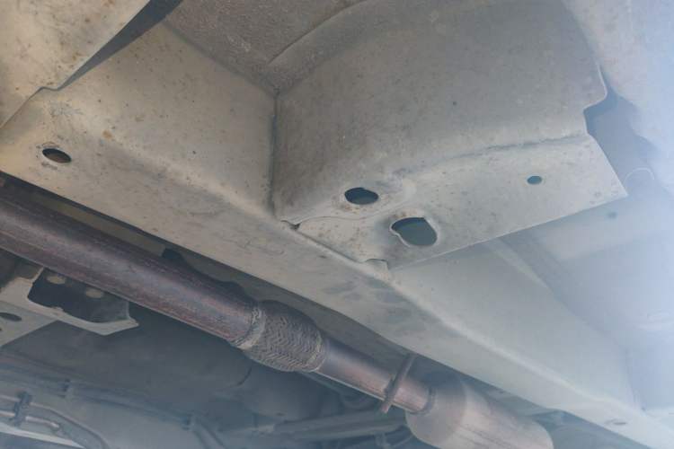 Used Wuling Hongguang 2010 1.2L Comfort Edition China IV Chassis Front Left