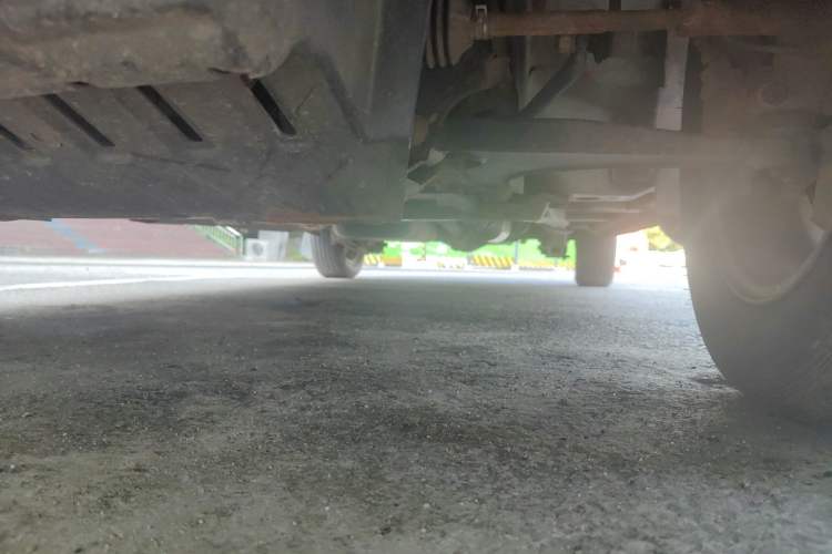Used Wuling Hongguang 2010 1.4L Luxury Model Chassis Front Left
