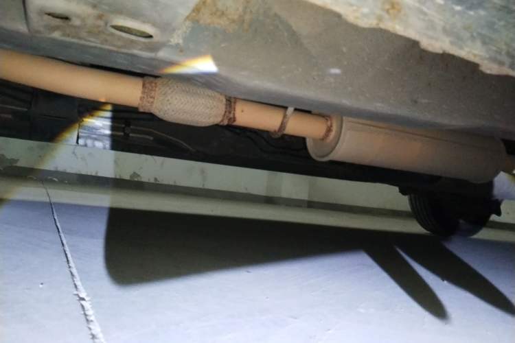 Used Wuling Hongguang 2010 1.2L Standard Version China IV Chassis Front Left