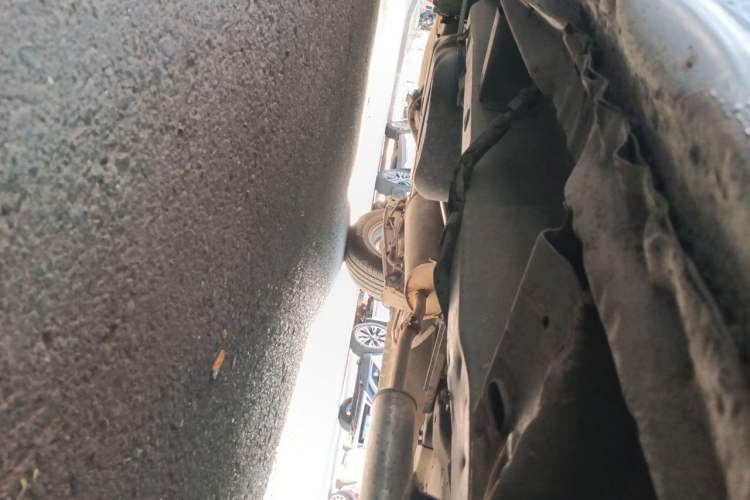 Used Wuling Hongguang 2010 1.4L Luxury Model Chassis Front Right