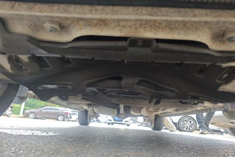 Used Wuling Hongguang 2010 1.2L Comfort Edition China IV Chassis Front