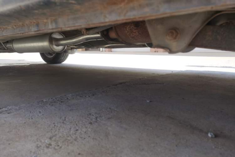 Used Wuling Hongguang 2010 1.4L Standard Version Chassis Rear Left