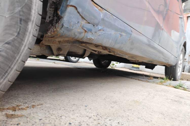 Used Wuling Hongguang 2010 1.4L Standard Version Chassis Rear Right