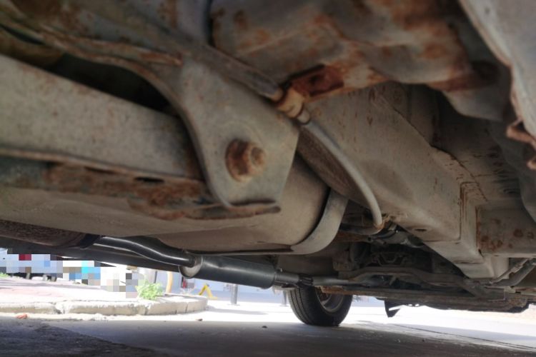 Used Wuling Hongguang 2010 1.4L Standard Version Chassis Rear Right