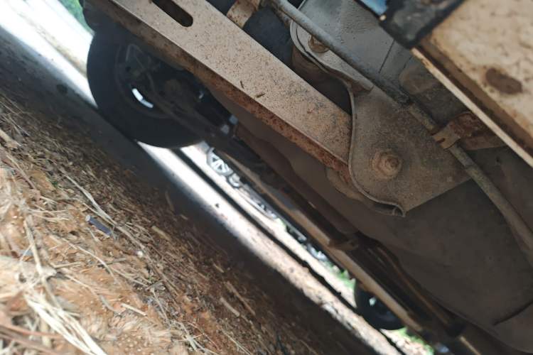 Used Wuling Hongguang 2010 1.4L Standard Version Chassis Rear Right