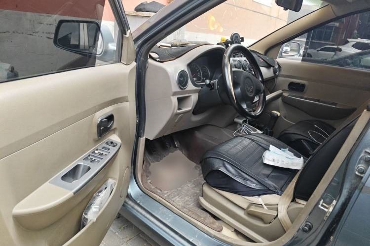 Used Wuling Hongguang 2010 1.4L Standard Version Driver Seat