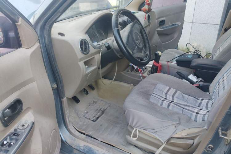 Used Wuling Hongguang 2010 1.2L Comfort Edition China IV Driver Seat