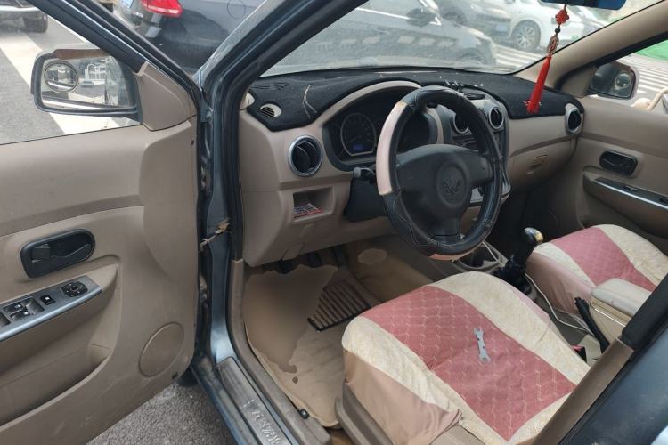 Used Wuling Hongguang 2010 1.2L Comfort Edition China IV Driver Seat