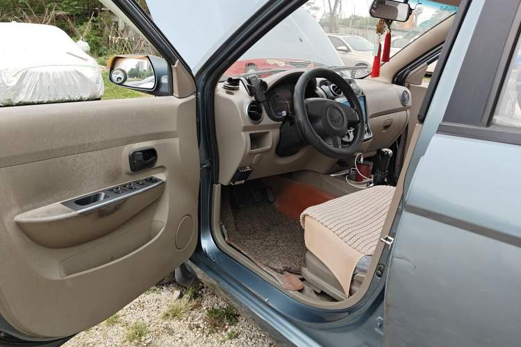 Used Wuling Hongguang 2010 1.2L Comfort Edition China IV Driver Seat