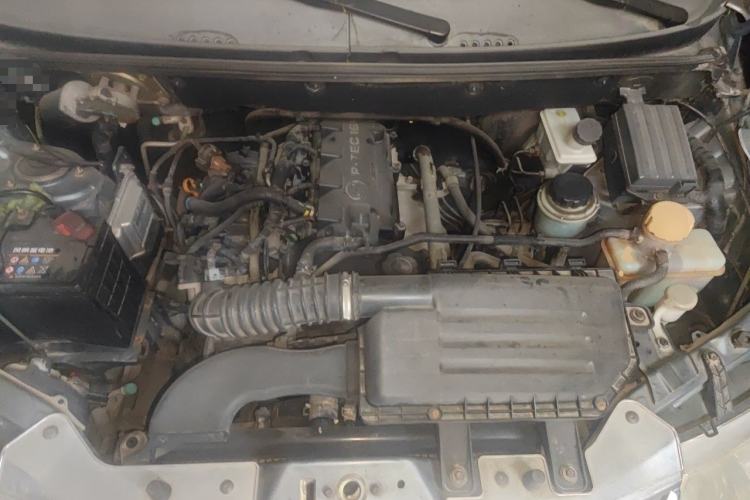 Used Wuling Hongguang 2010 1.4L Comfort Version Engine Bay