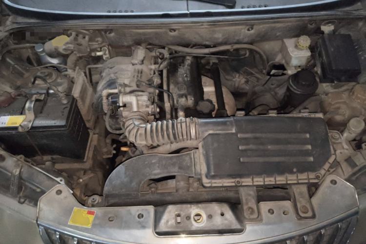 Used Wuling Hongguang 2010 1.2L Standard Version China IV Engine Bay