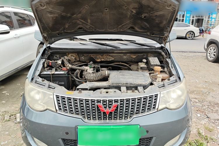 Used Wuling Hongguang 2010 1.2L Comfort Edition China IV Engine Bay