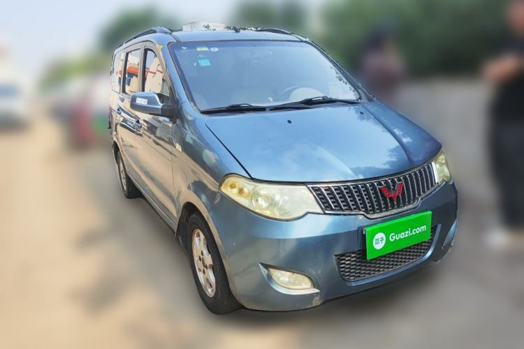 Used Wuling Hongguang 2010 1.4L Comfort Version Front Right 45 Deg