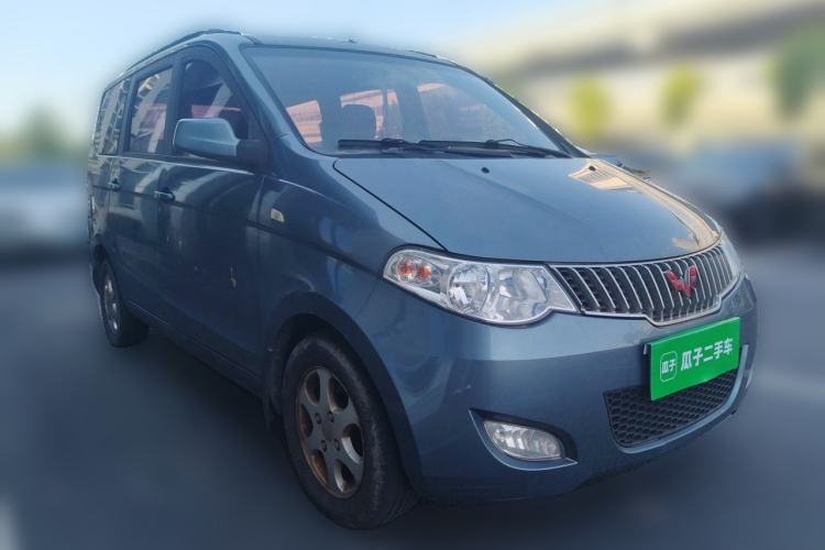 Used Wuling Hongguang 2010 1.2L Comfort Edition China IV Front Right 45 Deg