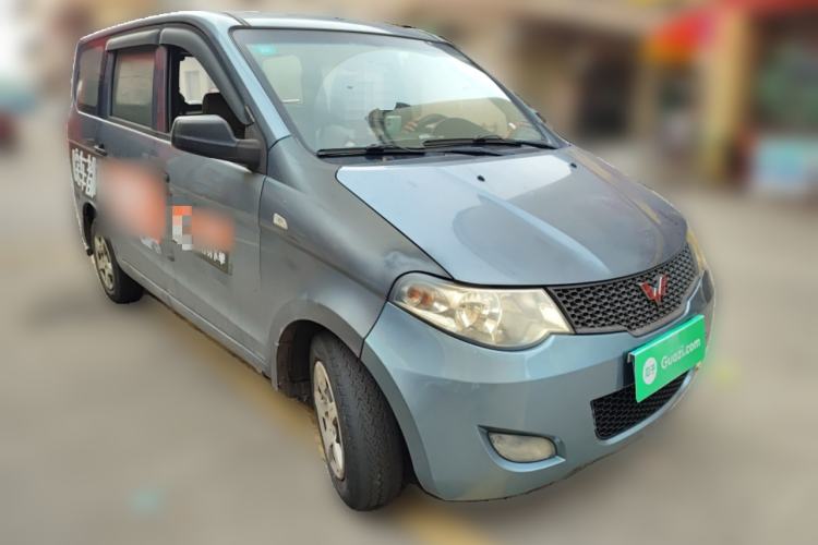 Used Wuling Hongguang 2010 1.2L Base Version China IV Standard Front Right 45 Deg