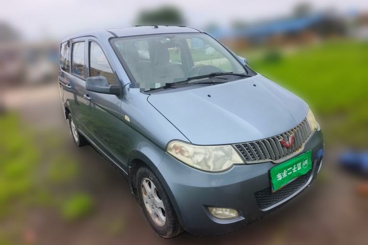 Used Wuling Hongguang 2010 1.2L Standard Version China IV Front Right 45 Deg