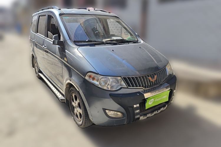 Used Wuling Hongguang 2010 1.2L Comfort Edition China IV Front Right 45 Deg