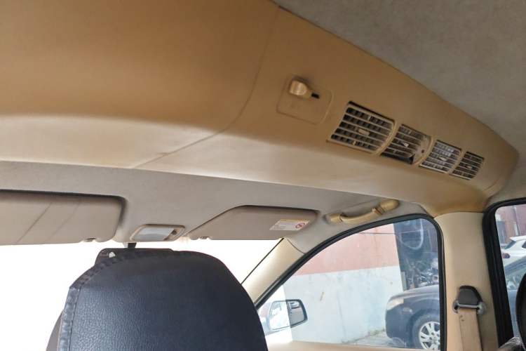 Used Wuling Hongguang 2010 1.4L Standard Version Headliner