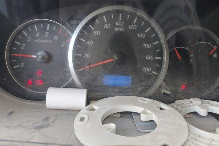 Used Wuling Hongguang 2010 1.2L Comfort Edition China IV Instrument Cluster