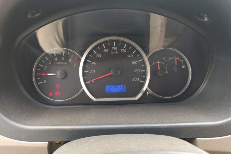 Used Wuling Hongguang 2010 1.2L Comfort Edition China IV Instrument Cluster